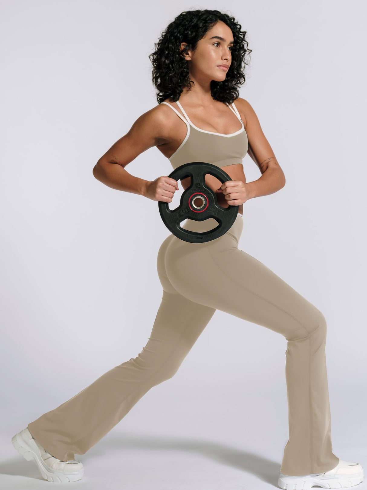 ContrastSculpt Flared Leggings