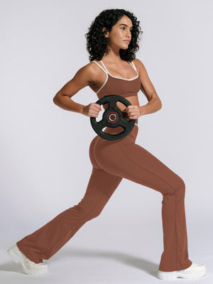 ContrastSculpt Flared Leggings